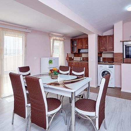 Апартаменти Боряна Pomorie Exterior foto